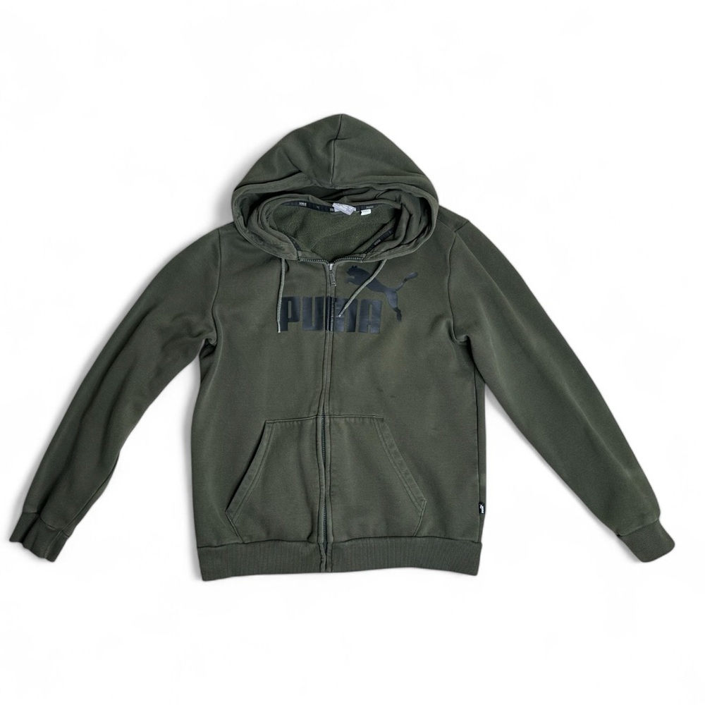 PUMA • JACKETS
Women/Men • Size M • Excellent condition
